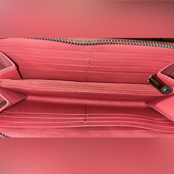 🌟COACH 🌟Storypatch Coral Studded
Leather Surrey Bag & Wallet Set F55600/EUC - Picture 14 of 14